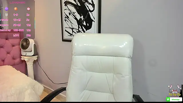 Snapshot of boylittle19cm chatting on 5, 10, 2025 boylittle19cm online show from 5, 10, 2025