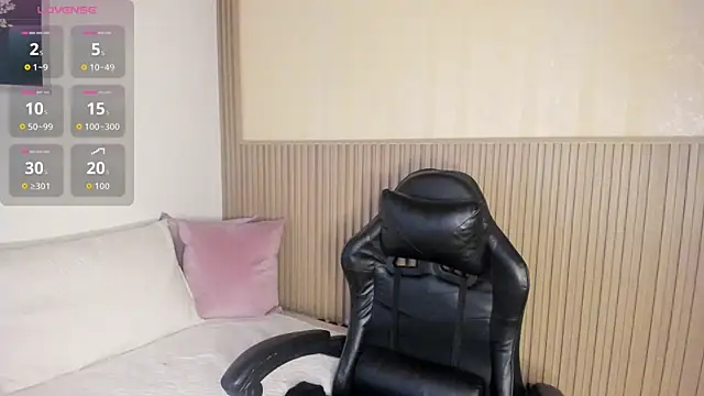 summer night  online show from 4, 10, 2025