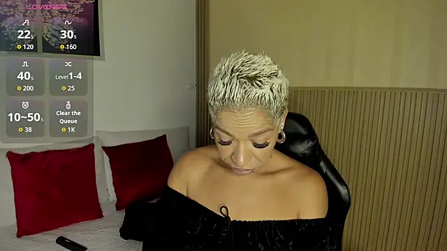 summer night  online show from 24, 2, 2026