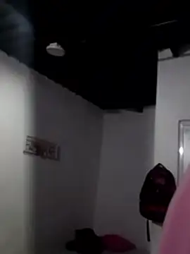 Snapshot of KarameloVzla chatting on 17, 1, 2026 KarameloVzla online show from 17, 1, 2026