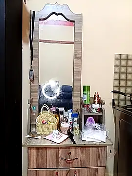 hairy pussy4 online show from 2, 4, 2026