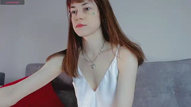 Amina Barbarian online show from 16, 12, 2024