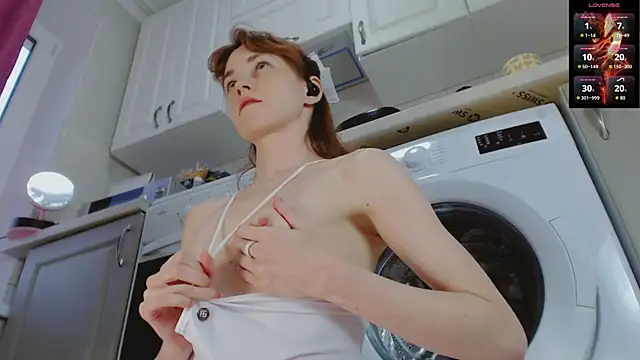 Amina Barbarian online show from 16, 9, 2025