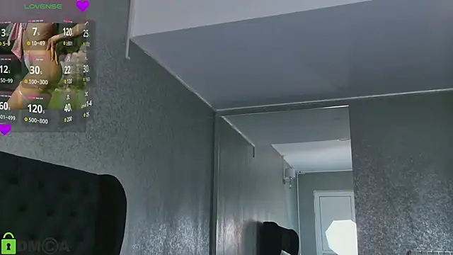 MashaReed  online show from 4, 1, 2025