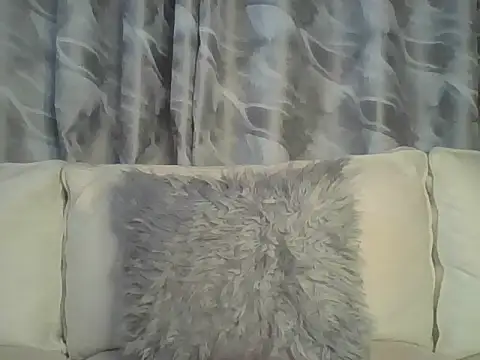 Snapshot of Chocolate_queen2 chatting on 18, 12, 2024 Chocolate queen2 online show from 18, 12, 2024