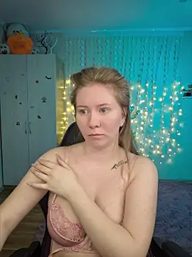 D0nna  online show from 24, 4, 2026