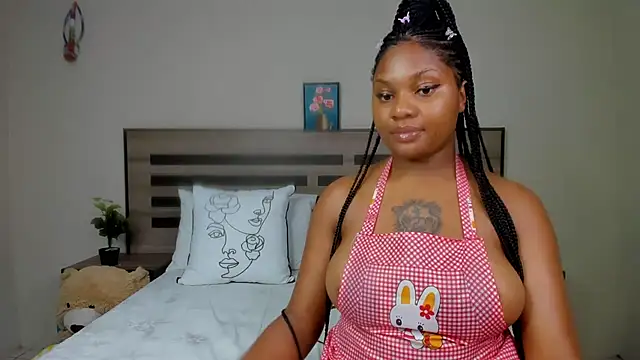 Snapshot of Renee-18 chatting on 13, 1, 2025 Renee-18 online show from 13, 1, 2025