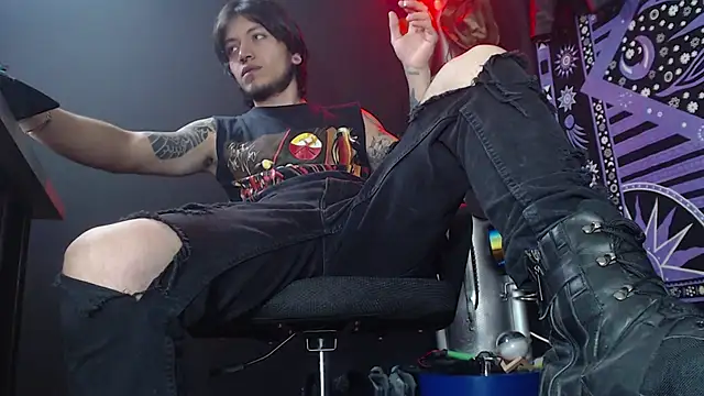 Dicaprioo  online show from 13, 3, 2025