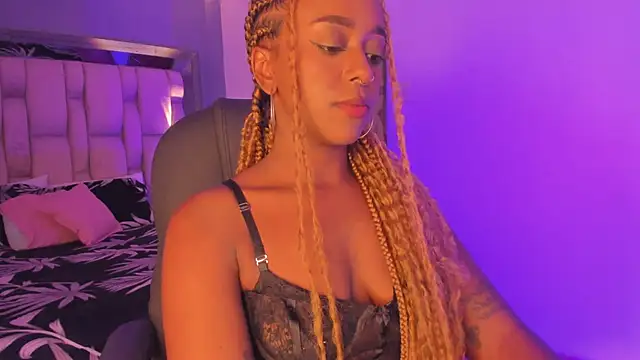 EmilyHaan online show from 27, 1, 2025