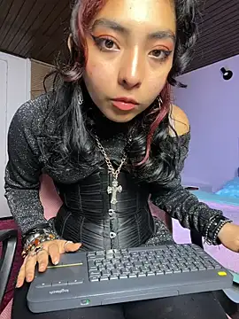  Gothiccbitch  online show from 10, 1, 2025