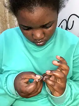 sweet18creamybigpussy online show from 21, 9, 2025