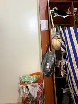 sweet18creamybigpussy online show from 30, 11, 2025