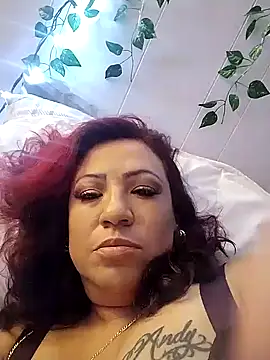 Erotic nayma online show from 31, 12, 2024