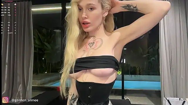 Snapshot of Golden_Aline chatting on 5, 11, 2025 Golden Aline online show from 5, 11, 2025