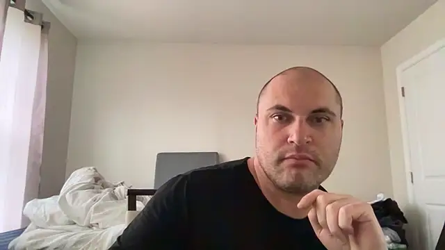 SluggishChase99 online show from 2, 4, 2026