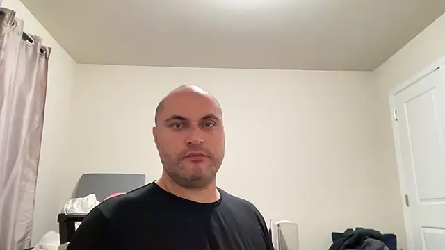 SluggishChase99 online show from 19, 5, 2026