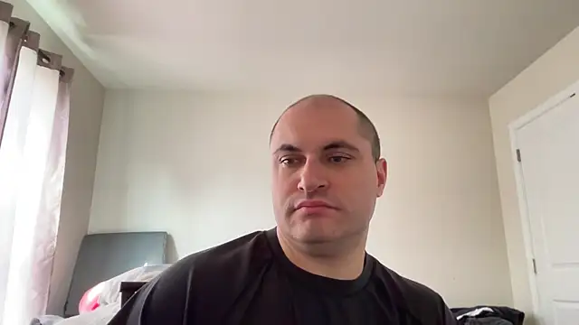 SluggishChase99 online show from 11, 6, 2026