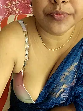 Snapshot of joya_bhabi chatting on 28, 5, 2026 joya bhabi online show from 28, 5, 2026