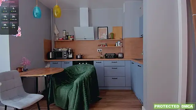  Lora Palmer online show from 31, 3, 2026