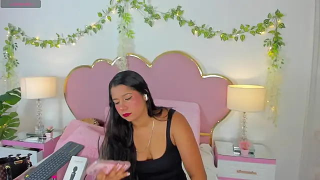 EmmaCrush online show from 18, 9, 2025