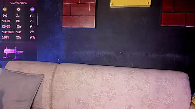 Elettra Rou online show from 22, 3, 2025