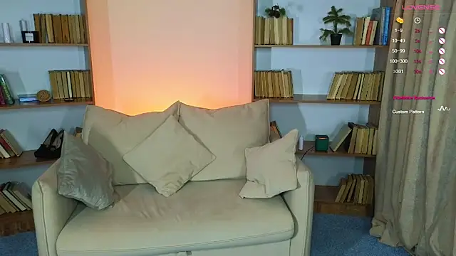 Hayle Hill online show from 15, 3, 2025