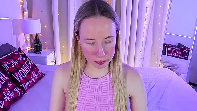 Snapshot of Cassie_Kelman chatting on 10, 1, 2025 Cassie Kelman online show from 10, 1, 2025