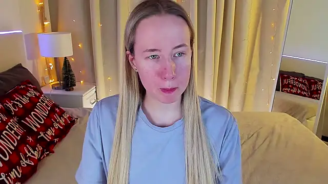 Snapshot of Cassie_Kelman chatting on 12, 1, 2025 Cassie Kelman online show from 12, 1, 2025