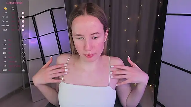 Snapshot of Cassie_Kelman chatting on 8, 2, 2025 Cassie Kelman online show from 8, 2, 2025