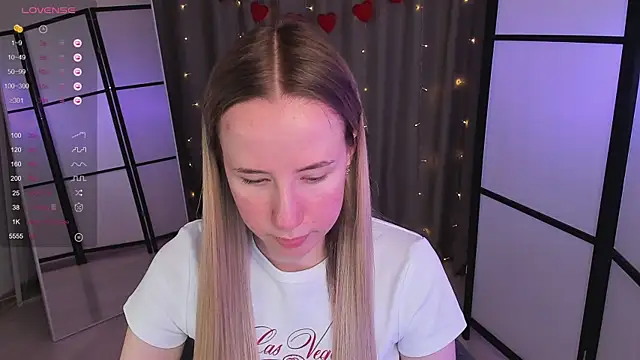 Snapshot of Cassie_Kelman chatting on 16, 2, 2025 Cassie Kelman online show from 16, 2, 2025