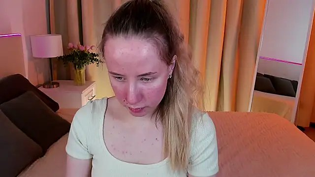 Snapshot of Cassie_Kelman chatting on 20, 2, 2025 Cassie Kelman online show from 20, 2, 2025