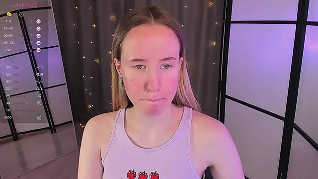 Snapshot of Cassie_Kelman chatting on 21, 2, 2025 Cassie Kelman online show from 21, 2, 2025