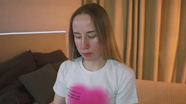 Snapshot of Cassie_Kelman chatting on 13, 3, 2025 Cassie Kelman online show from 13, 3, 2025