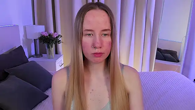 Snapshot of Cassie_Kelman chatting on 14, 3, 2025 Cassie Kelman online show from 14, 3, 2025