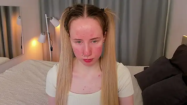 Snapshot of Cassie_Kelman chatting on 16, 3, 2025 Cassie Kelman online show from 16, 3, 2025