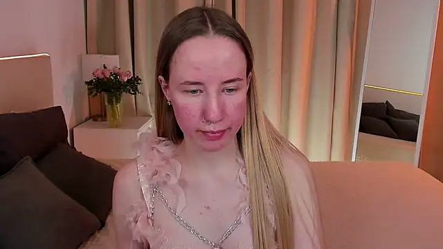 Snapshot of Cassie_Kelman chatting on 23, 3, 2025 Cassie Kelman online show from 23, 3, 2025