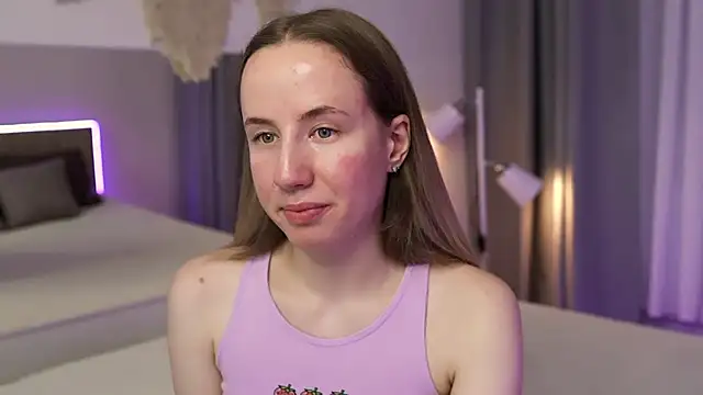 Snapshot of Cassie_Kelman chatting on 13, 9, 2025 Cassie Kelman online show from 13, 9, 2025