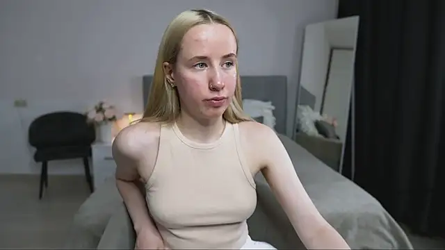 Snapshot of Cassie_Kelman chatting on 28, 11, 2025 Cassie Kelman online show from 28, 11, 2025