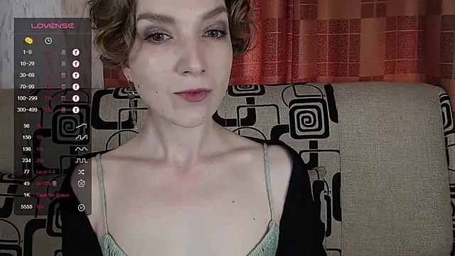Snapshot of TinaWince chatting on 13, 6, 2026 TinaWince online show from 13, 6, 2026