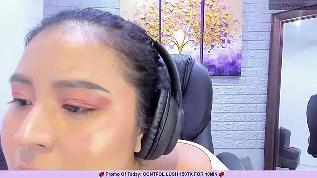  alaiasmile  online show from 10, 3, 2025