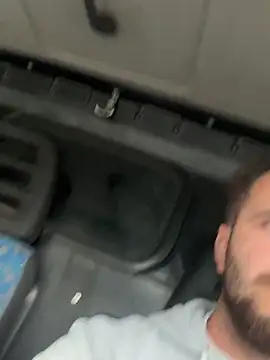 Snapshot of GeoGeorgee chatting on 8, 10, 2025 GeoGeorgee online show from 8, 10, 2025