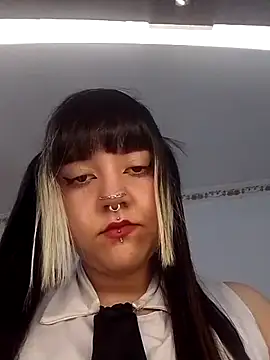 Charlotte Myers online show from 5, 6, 2026