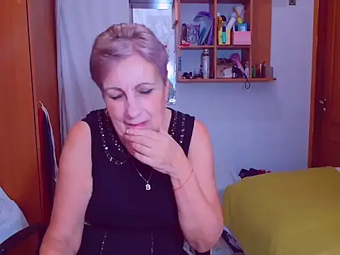 Victoria5643 online show from 11, 12, 2024