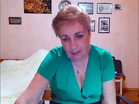 Victoria5643 online show from 13, 3, 2026