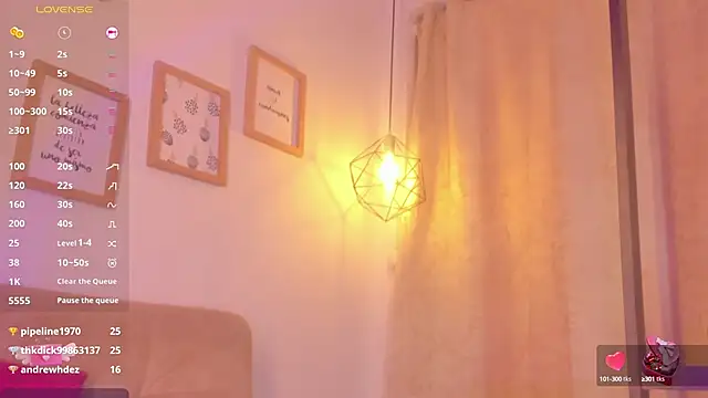 Chanttall  online show from 15, 2, 2025