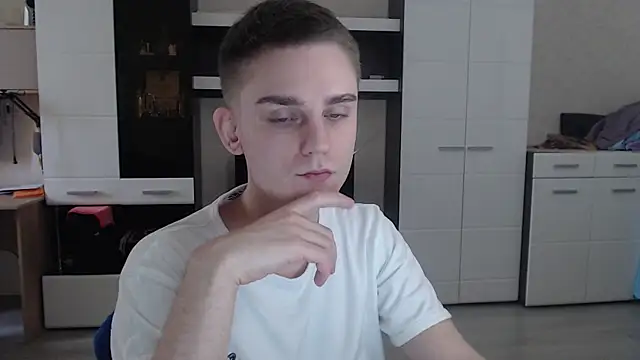 angryzan online show from 31, 1, 2025