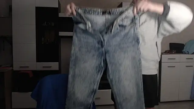 angryzan online show from 4, 2, 2025