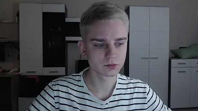 angryzan online show from 20, 2, 2025