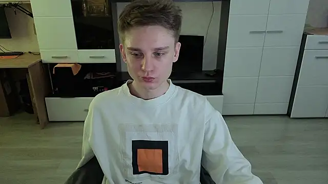 angryzan online show from 16, 3, 2026