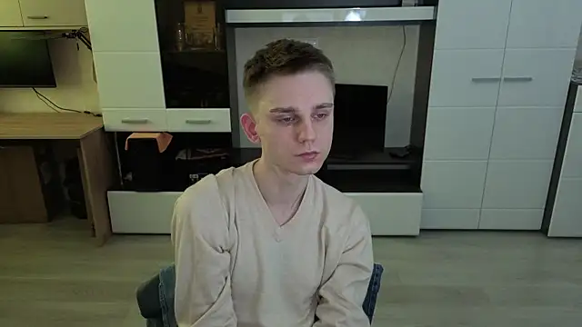 angryzan online show from 23, 4, 2026